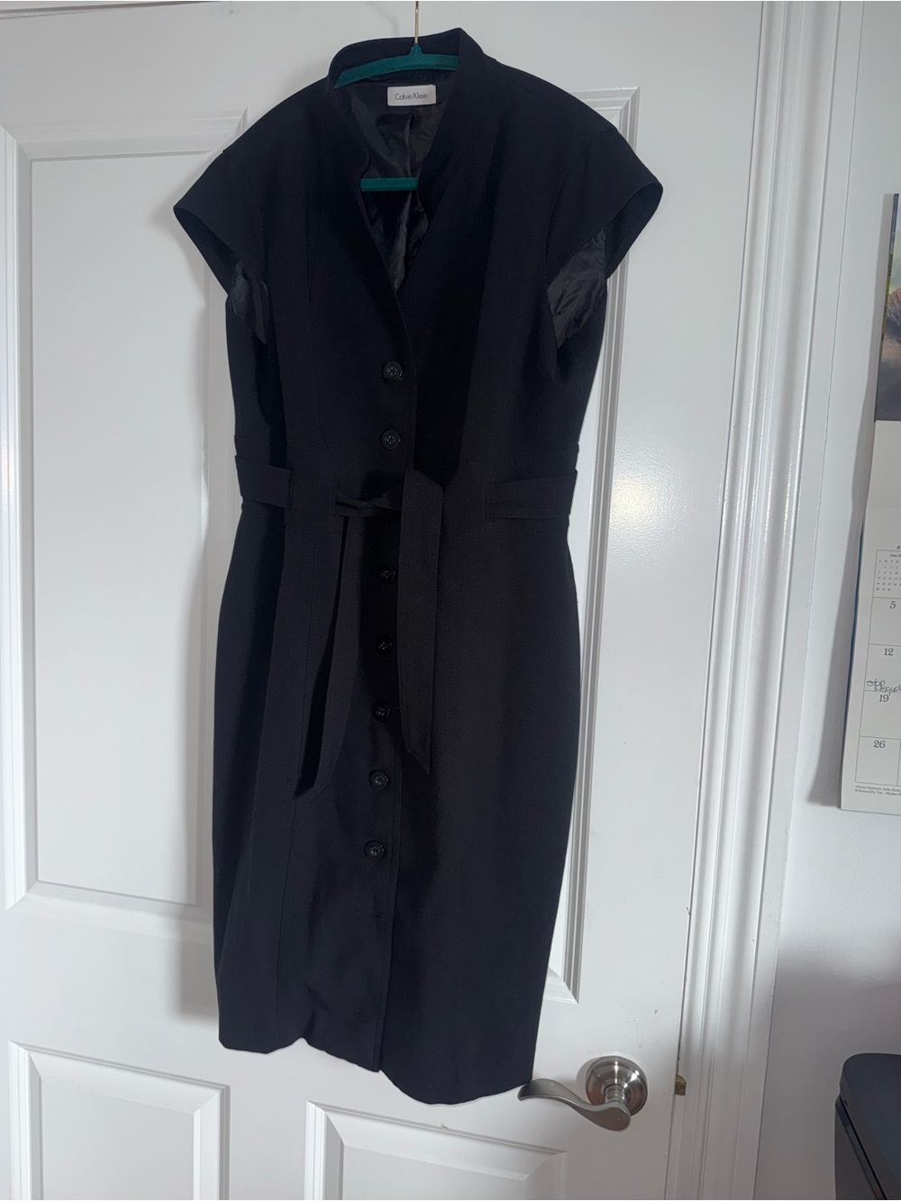 Calvin Klein Black Cap-Sleeve Button-Front Midi Dress with Waist Tie small
